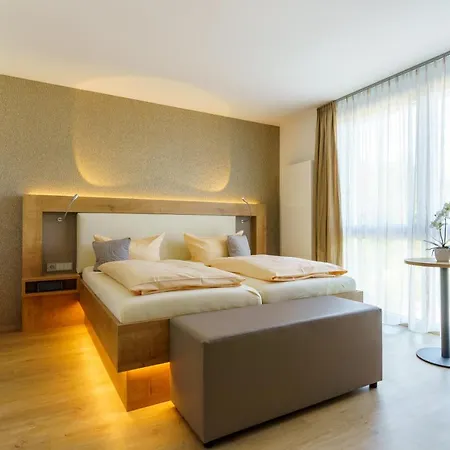 Rosenstein Couette-café 3*