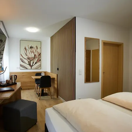 Rosenstein Bed and breakfast Heubach (Baden-Wurttemberg)