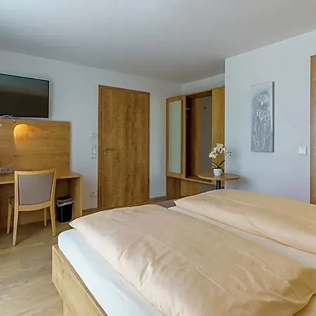 Rosenstein 3* Heubach (Baden-Wurttemberg)
